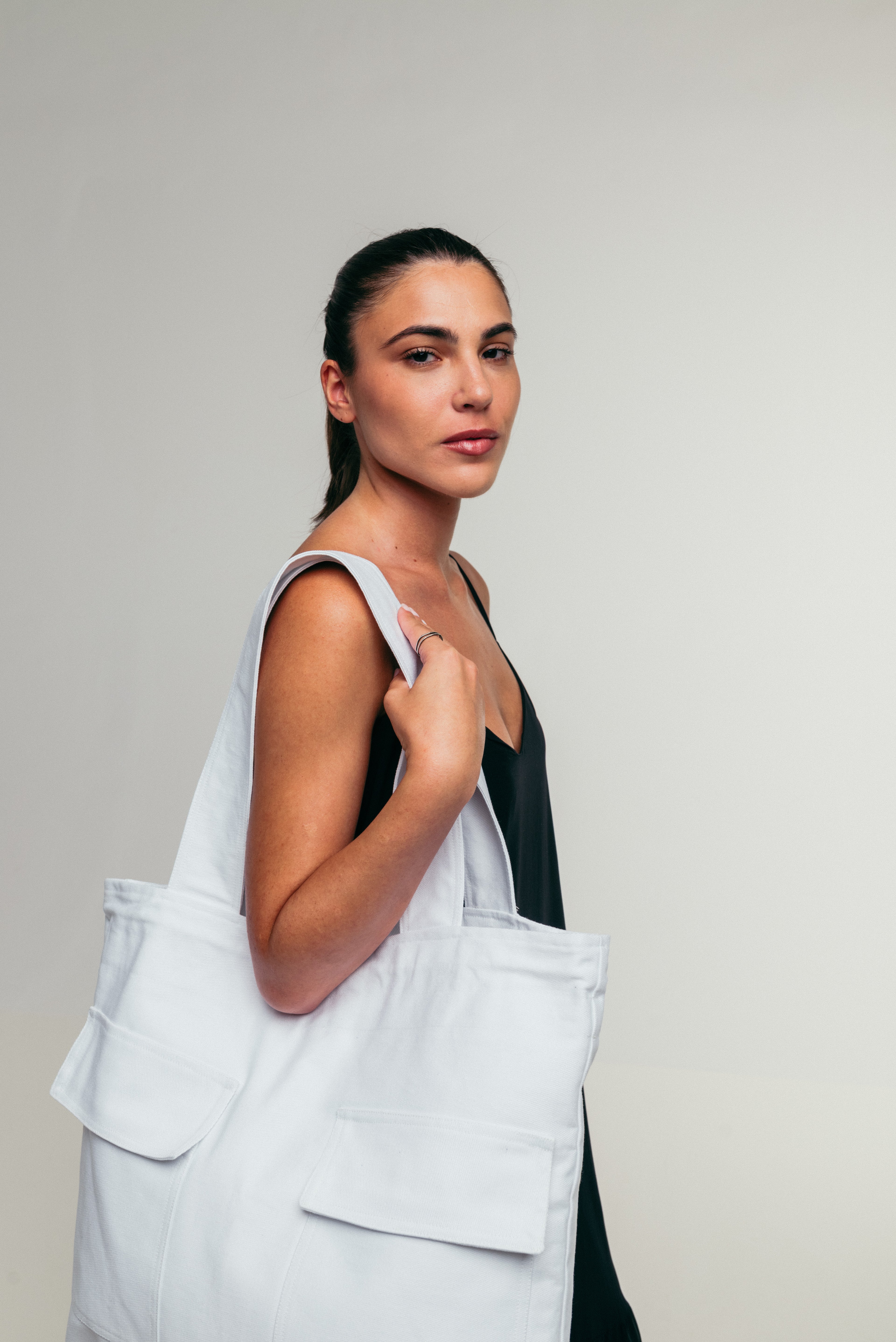 Tokyo - Large Tote Bag White Denim with Side Pockets