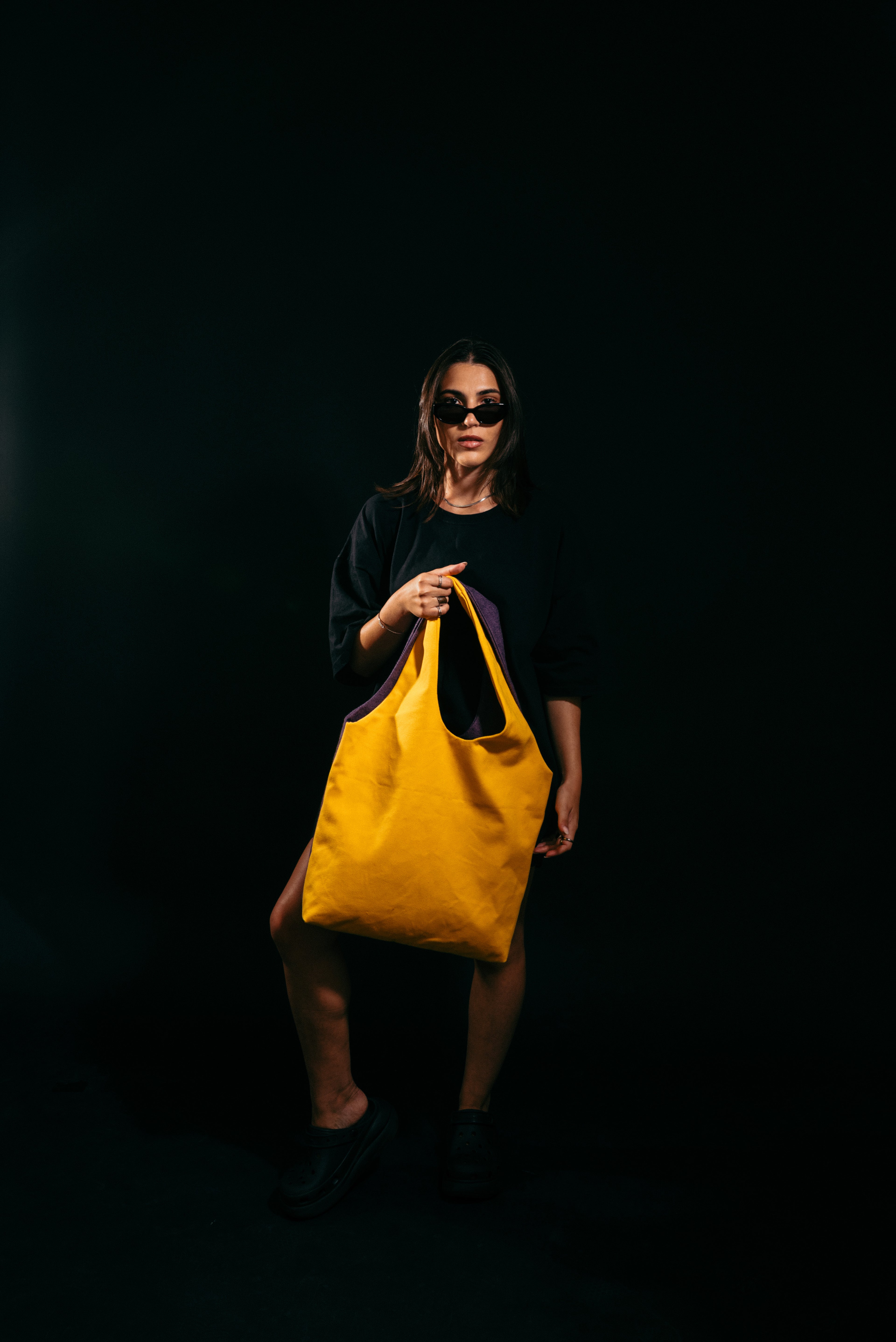 Los Angeles - Medium Tote Bag Purple Denim & Gold Canva